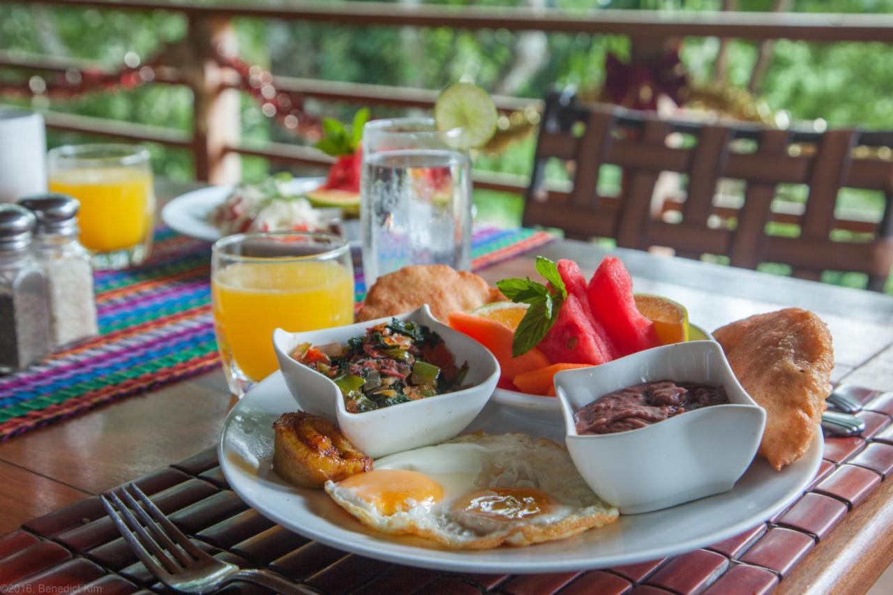 Mystic River Resort San Ignacio Ngoại thất bức ảnh