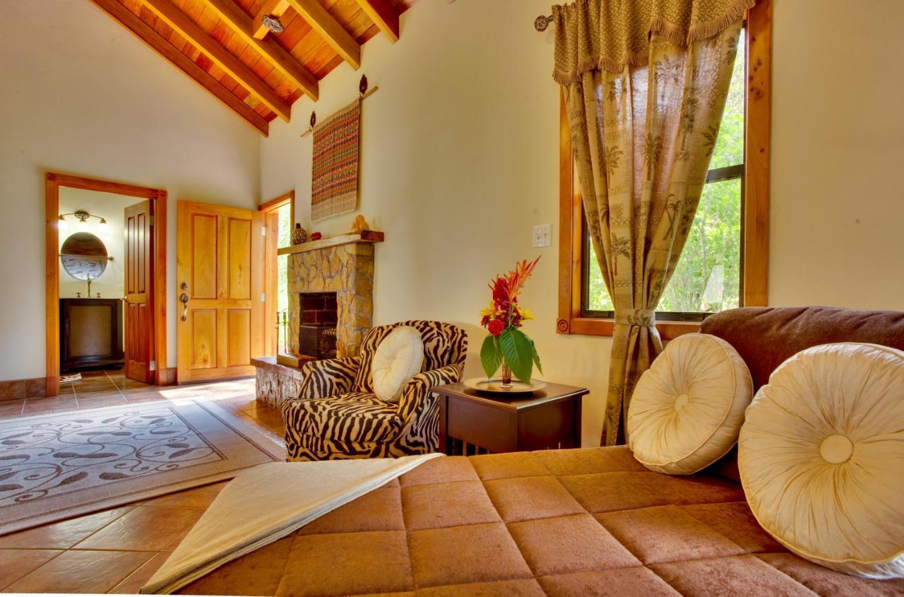 Mystic River Resort San Ignacio Ngoại thất bức ảnh